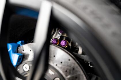 V5 Coilover Kit for Lamborghini Huracan w/ nose lift and electronic dampers