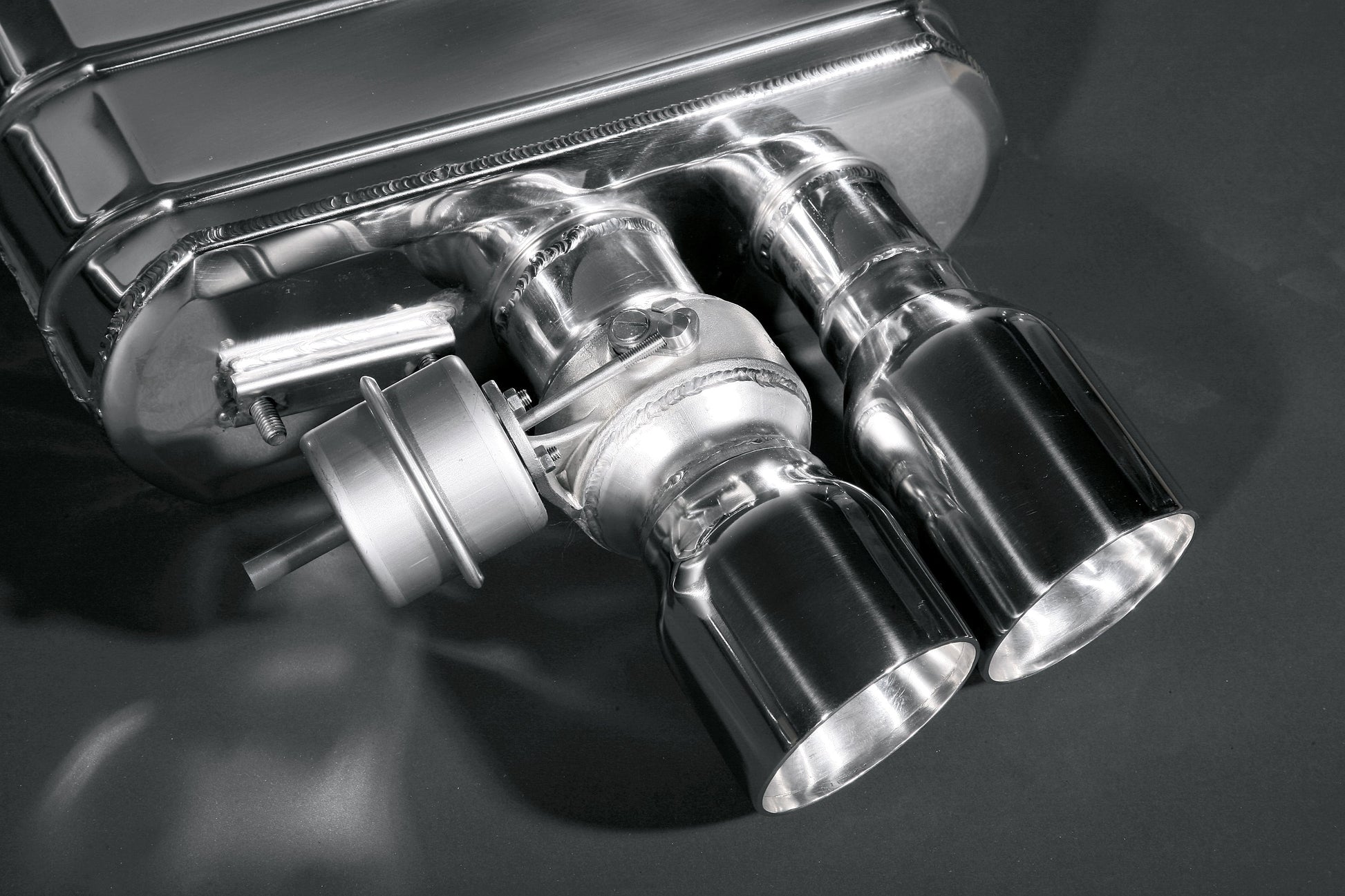 Ferrari 599 GTB Fiorano - Valved Exhaust + Post Cat Spare Pipes