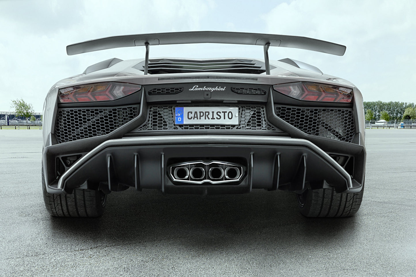 Lamborghini Aventador LP750 SV - Valved Exhaust + Carbon/Stainless Frame