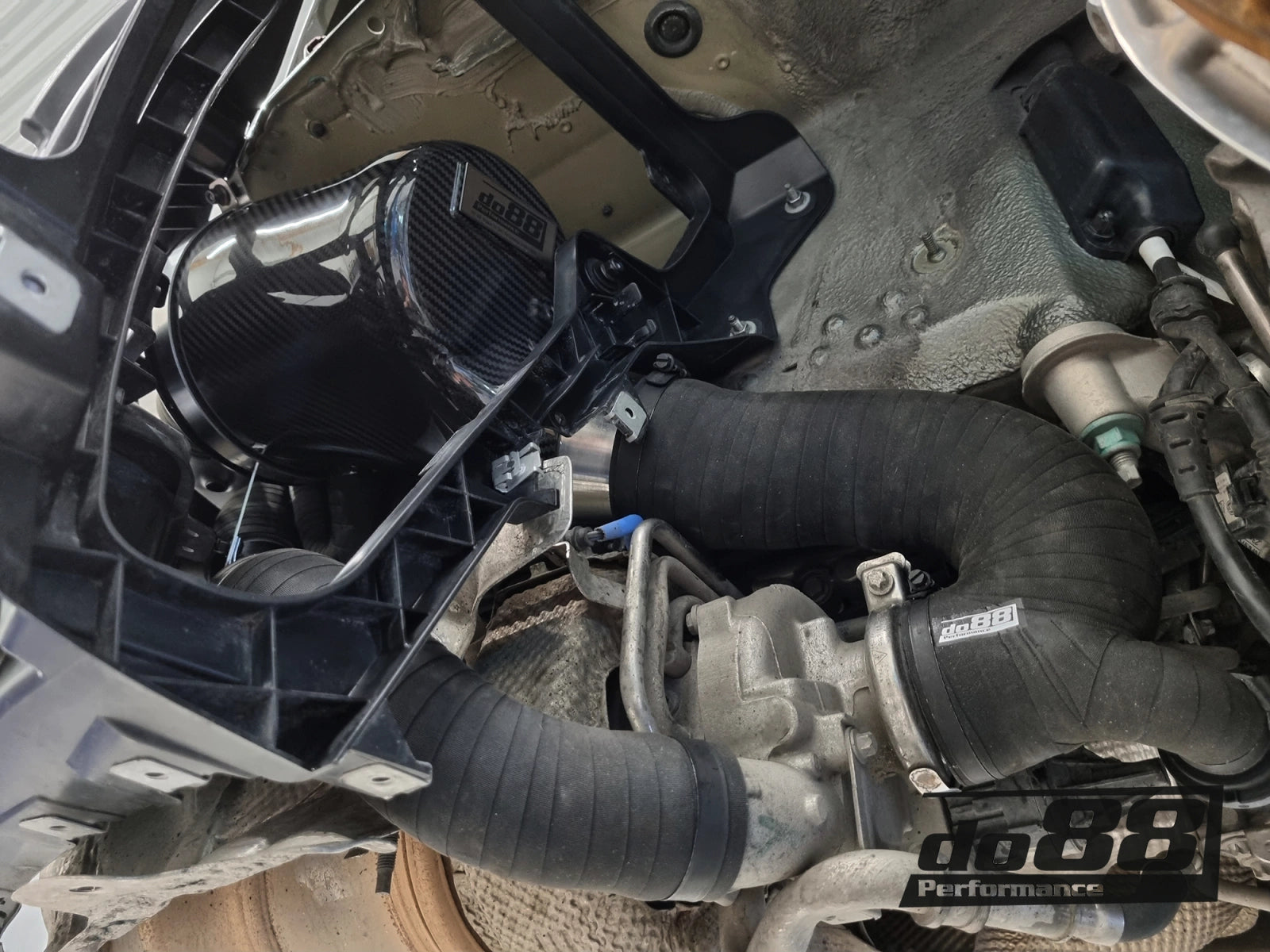 Porsche 992 Carrera do88 Inlet Hoses